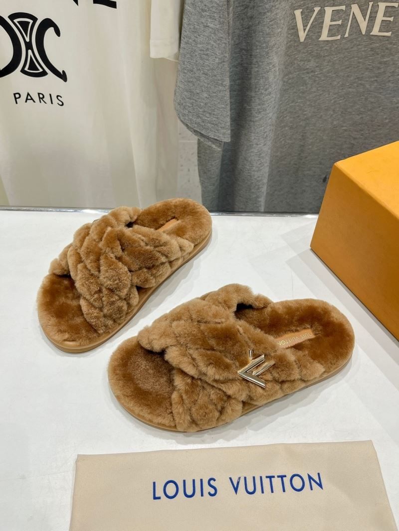 Louis Vuitton Slippers